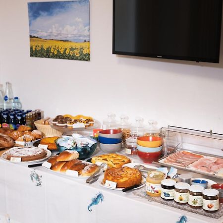 Mare Divino Bed & Breakfast Porto Recanati Bagian luar foto